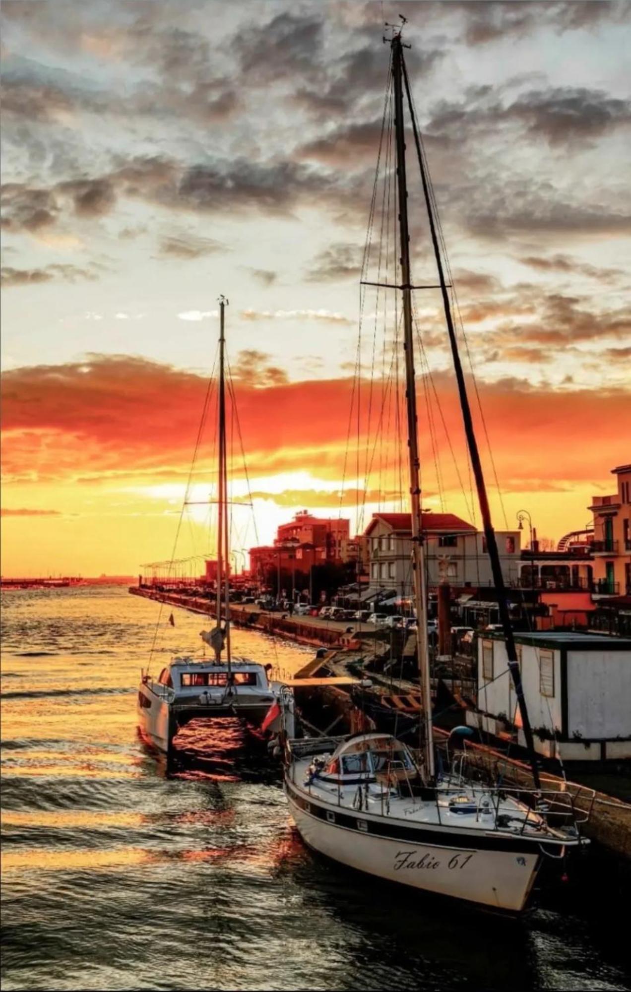 Villa Vista Mare Fiumicino Esterno foto
